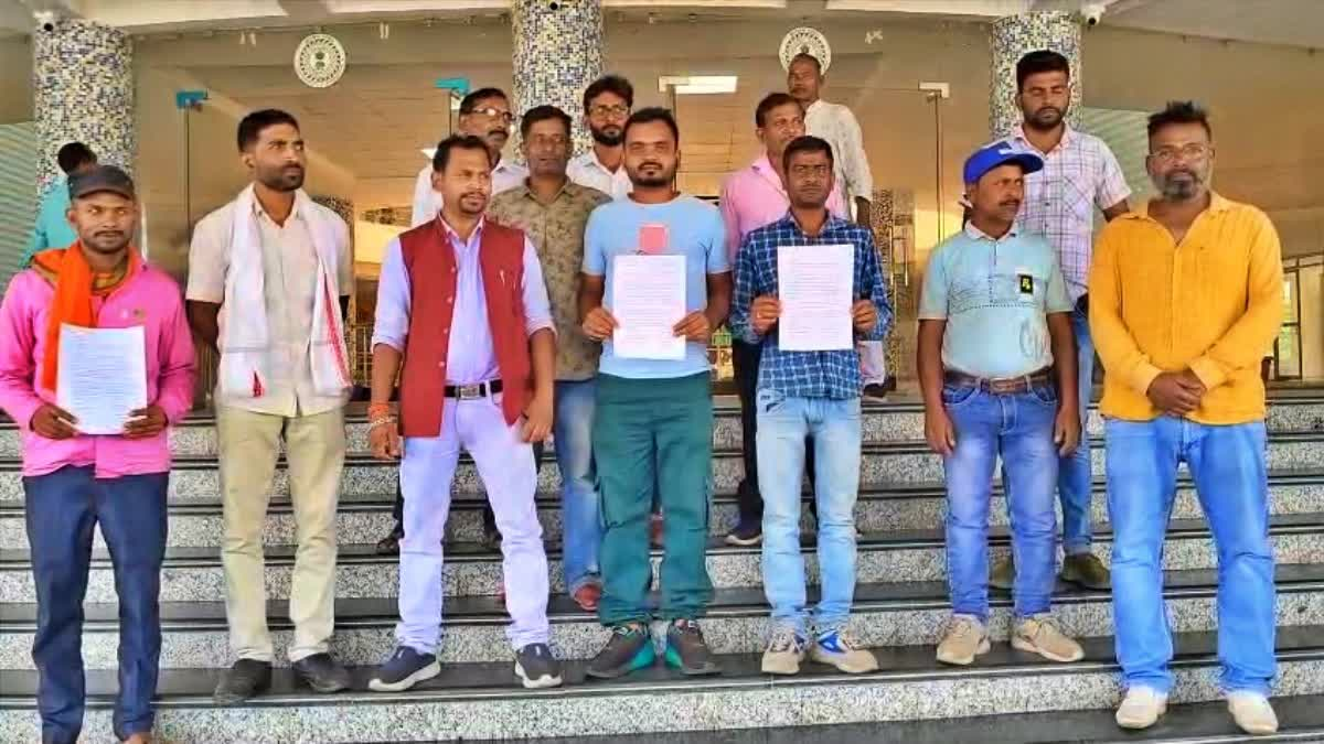 हजारीबाग में धान खरीद घोटाले का आरोप: समय सीमा खत्म होने से भड़के किसान, बिचौलियों के जरिए खरीद का आरोप, जांच की मांग तेज