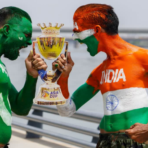भारत-पाकिस्तान मैच पर देश में बंटे मत: IPL चेयरमैन ने कहा हमें खेलना ही होगा, पंजाब किंग्स ने पोस्ट से पाकिस्तानी झंडा हटाया