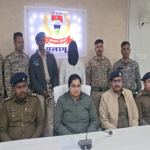 पलामू में गैंगस्टर प्रिंस खान का शूटर गिरफ्तार, सोना कारोबारी पर फायरिंग की थी साजिश