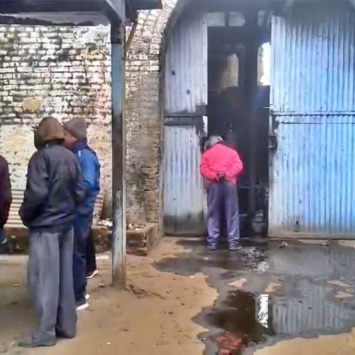 गश्ती दल के जाते ही सीसीएल वर्कशॉप पर धावा: दो दर्जन से अधिक अपराधियों ने गार्डों को बंधक बनाकर की लूटपाट