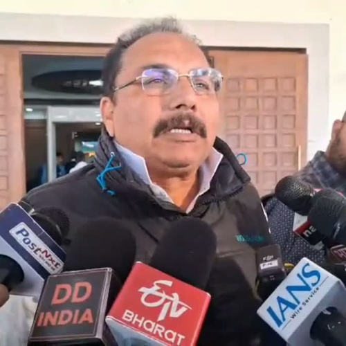 अब ‘वंदे मातरम’ राष्ट्रगान से पहले गाया जाएगा, केंद्र के फैसले पर सियासत तेज