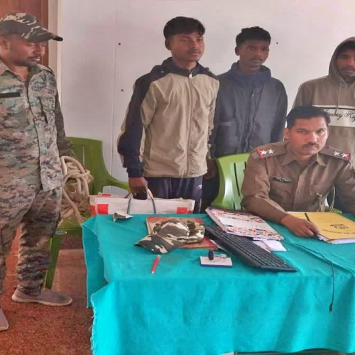 चाईबासा में नाबालिग से सामूहिक दुष्कर्म, तीन आरोपी गिरफ्तार; पॉक्सो एक्ट के तहत मामला दर्ज