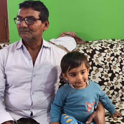 खाड़ी देशों में जारी युद्ध से गिरिडीह के परिवारों में भय का माहौल, घरवाले दुआ और सुरक्षा की आस में