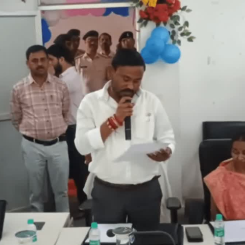 देवघर में नए मेयर का पदभार: रवि राउत ने ली शपथ, सफाई और पानी की समस्या दूर करना बताया पहली प्राथमिकता