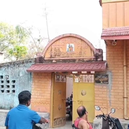 धनबाद में आर्मी रिटायर्ड के घर डकैती, बच्चों को बंधक बनाकर 20 लाख की लूट