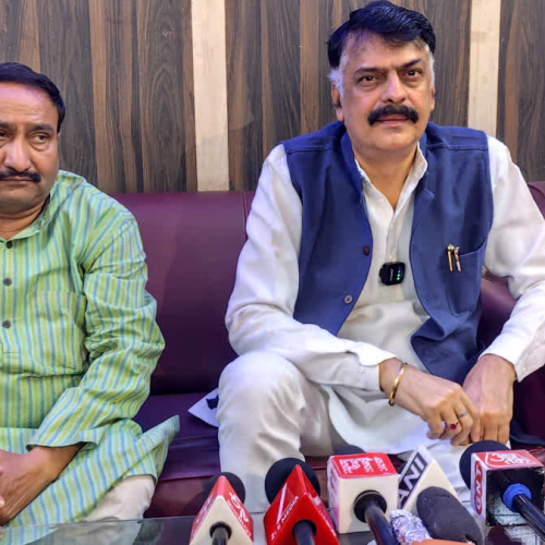 राजेश ठाकुर का चुनाव आयोग पर तीखा हमला: ‘बीजेपी की अनुषंगिक इकाई’ बताया, ममता सरकार और विपक्षी दलों पर भी साधा निशाना