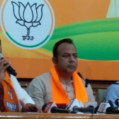 स्वदेशी की गूंज से सजा रांची: सांसद सांस्कृतिक महोत्सव-सह-स्वदेशी मेला 2026 का भव्य आगाज