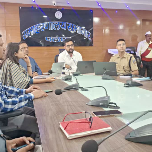 पलामू में अनोखी पहल: जनगणना जागरूकता से जुड़ेंगे छात्र, साइबर सुरक्षा का भी मिलेगा प्रशिक्षण