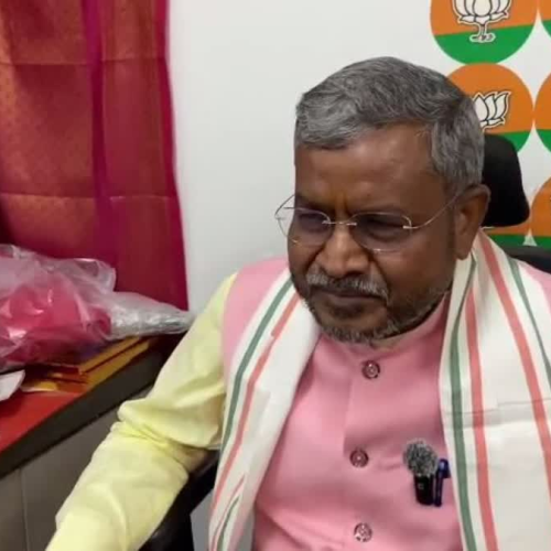 स्वास्थ्य मंत्री की FIR चेतावनी पर बाबूलाल मरांडी का पलटवार, बोले- “मैं डरकर भागने वालों में नहीं”