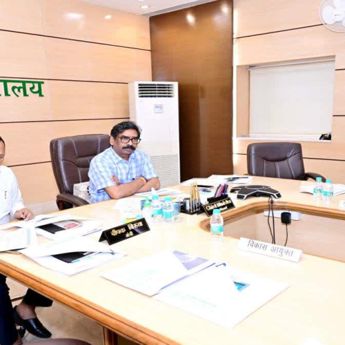 पंचायत स्तर पर लगेंगे ड्राइविंग लाइसेंस कैंप, भूमि डिजिटलीकरण और परिवहन सेवाओं में सुधार पर मुख्यमंत्री का जोर