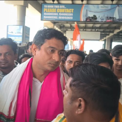 देवघर पहुंचे युवा कांग्रेस अध्यक्ष उदय भानु चिब, पेपर लीक और बेरोजगारी पर केंद्र सरकार को घेरा