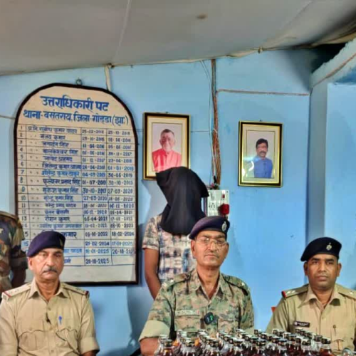 गोड्डा में अवैध शराब तस्करी पर बड़ी कार्रवाई, ग्रामीणों की सतर्कता से एक आरोपी गिरफ्तार, चार फरार