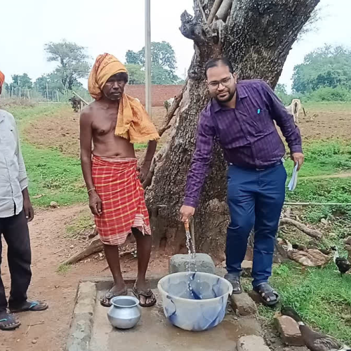 लातेहार: जल जीवन मिशन से बदली तस्वीर, साल्वे गांव में हर घर पहुंचा नल का पानी