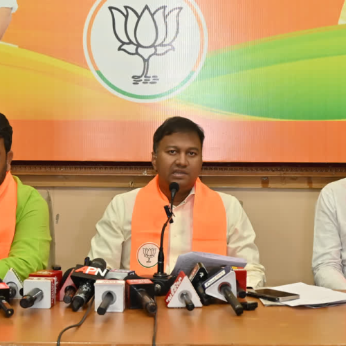 जेएससीए स्टेडियम भगदड़ पर भाजपा का हमला, अध्यक्ष अजय नाथ शाहदेव पर FIR और न्यायिक जांच की मांग