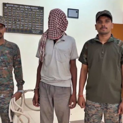 चतरा पुलिस को बड़ी सफलता, टीएसपीसी का वांछित उग्रवादी नरेश गंझू गिरफ्तार; कई गंभीर मामलों में था फरार