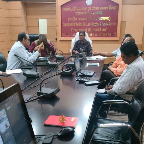 नियमित टीकाकरण अभियान की हुई समीक्षा, खसरा-रुबेला से बचाव के लिए गांव स्तर पर शत-प्रतिशत टीकाकरण पर जोर