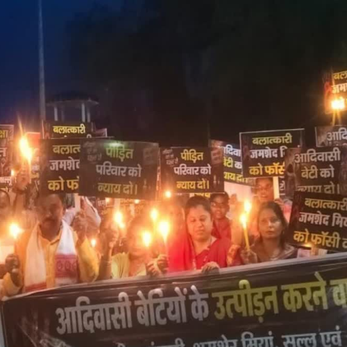 नाबालिग आदिवासी लड़कियों के अपहरण मामले में कार्रवाई की मांग, विधायक के नेतृत्व में निकला कैंडल मार्च