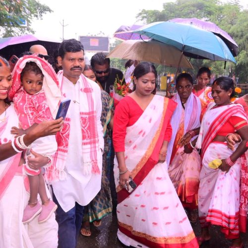 निशा भगत बनीं केंद्रीय सरना समिति महिला मोर्चा की केंद्रीय अध्यक्ष, आदिवासी समाज के हितों के लिए कार्य करने का लिया संकल्प।