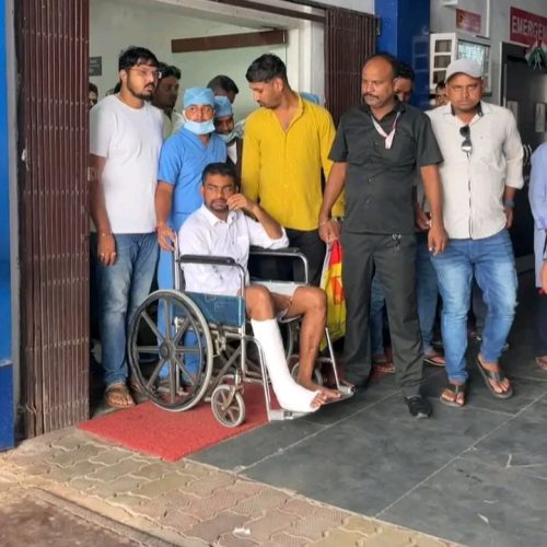 डुमरी विधायक जयराम महतो को पैर में फ्रैक्चर, डॉक्टरों ने 15 दिन आराम की दी सलाह