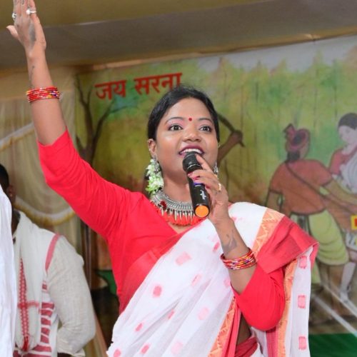 निशा का एलान – “जो भी आदिवासियों का हक मारेगा उसका हिसाब होगा”