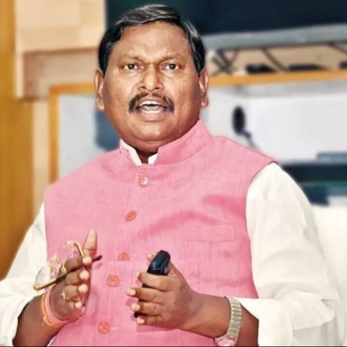 प्रवासी श्रमिकों की सुरक्षा पर अर्जुन मुंडा की चिंता, श्रमायुक्त को पत्र लिखकर उठाए अहम सवाल