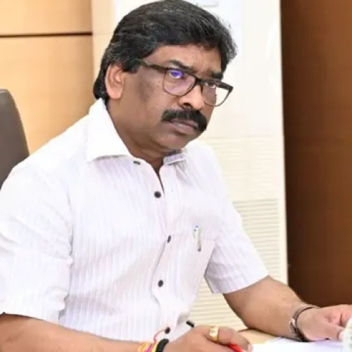 ईरान–इजराइल तनाव के बीच हेमंत सोरेन सक्रिय: गल्फ में फंसे झारखंडवासियों के लिए हेल्पलाइन जारी, पीएम मोदी और विदेश मंत्री से सुरक्षित वापसी की अपील