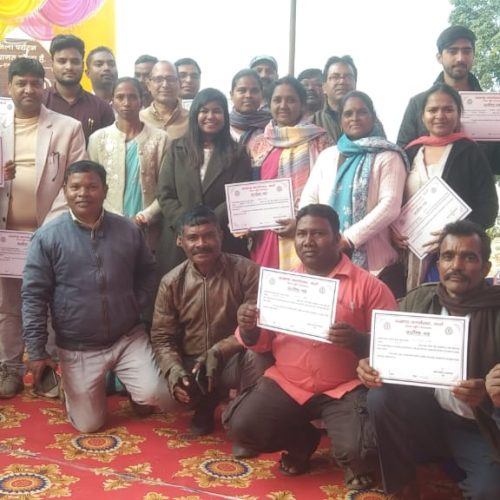 पूर्वी भारत में कर्रा प्रखंड को पहले स्थान पर आने की खुशी में वनभोज सह सम्मान समारोह का आयोजन।