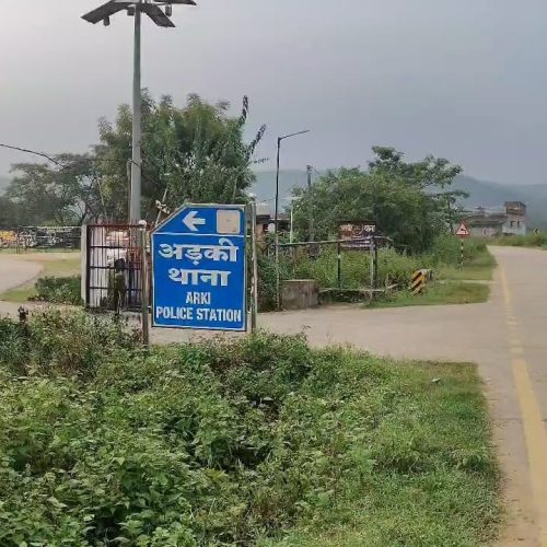 त्योहारों के दिन पसरा मातम, तीन युवकों को अज्ञात वाहन ने कुचला तीनों की हुई मौत