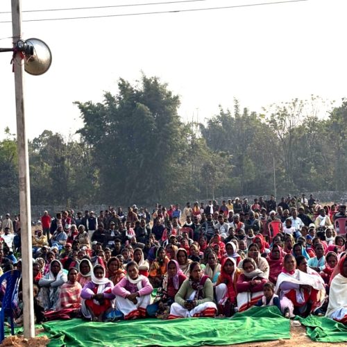 राज्यस्तरीय शोकसभा में गूंजा आक्रोश—चार दिन बाद भी गिरफ्तारी नहीं, सोमा मुंडा हत्याकांड पर झारखंड बंद की चेतावनी
