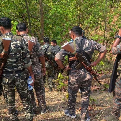 चाईबासा में बड़ी मुठभेड़: एक करोड़ का इनामी नक्सली पतिराम माझी उर्फ अनल दा ढेर, 10 अन्य नक्सली भी मारे गए