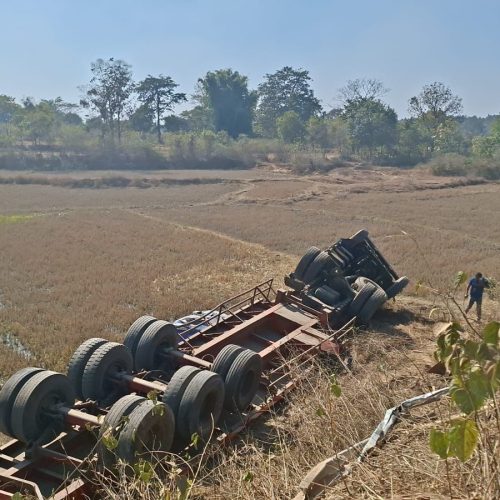 हेलमेट चेकिंग तक सीमित विभाग, खतरनाक सड़क पर नहीं कोई चेतावनी व्यवस्था