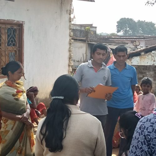 धोती–साड़ी व राशन वितरण में गड़बड़ी, तूतटोली पीडीएस दुकानदार पर जांच शुरू