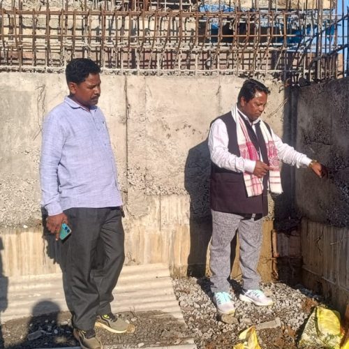 विधायक रामसूर्या मुंडा ने किया इंडिपिडी नाला पर निर्माणाधीन पुल का औचक निरीक्षण, गुणवत्ता पर जताई नाराजगी