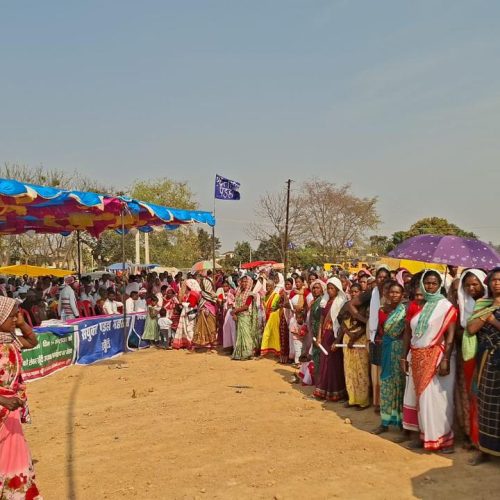 पूर्व मंत्री देवकुमार धान ने उठाई मांग — सोमा मुंडा की आदमकद प्रतिमा लगे, जियारप्पा में हो भव्य जतरा
