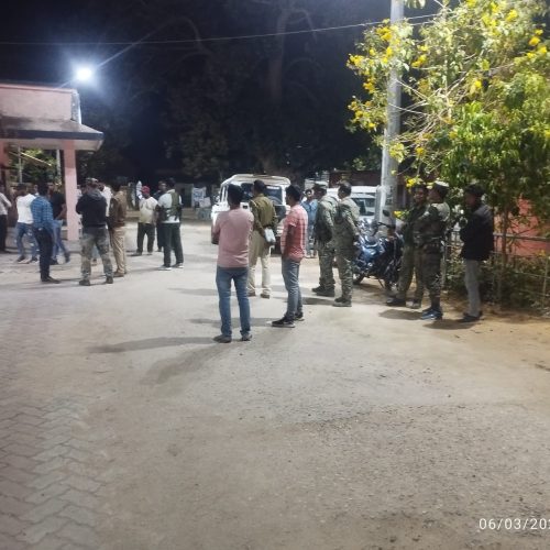 जमीन विवाद में खूनी वारदात: अपराधियों ने पिता को मारी गोली, बेटा भी घायल