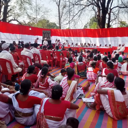 सामाजिक सुधार की दिशा में कदम: पड़हा ने ढूकू विवाह-डीजे पर कसा शिकंजा