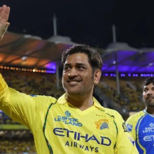 एमएस धोनी के रिटायरमेंट पर कोच एरिक सिमंस का बड़ा बयान, बोले- फैसला सिर्फ धोनी ही करेंगे, टीम के हित को रखेंगे सबसे ऊपर