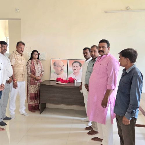 खूंटी भाजपा जिला कार्यालय में जिला पदाधिकारियों की बैठक