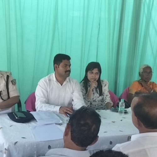 पेसा कानून के प्रभावी क्रियान्वयन और जिला शांति समिति गठन पर खूंटी में विशेष बैठक
