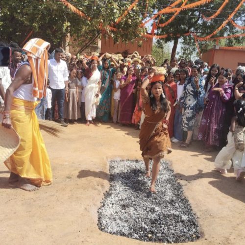 कर्रा के ऐतिहासिक जरियागढ़ मंडा मेला का भव्य समापन, झूलन पूजा और रंगारंग कार्यक्रमों ने मोहा मन