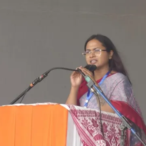 असम चुनाव में सियासी हमला: शिल्पी नेहा तिर्की बोलीं- चाय बागान श्रमिक और आम जनता BJP सरकार से त्रस्त, बदलाव तय