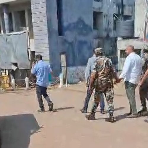 डेढ़ करोड़ के भुगतान में 60 लाख रिश्वत की मांग, ACB का एक्शन: DC ऑफिस से लिपिक और गम्हरिया से दलाल गिरफ्तार