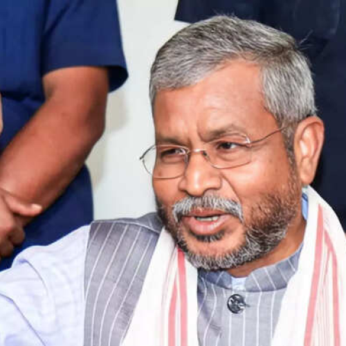 पूर्व DGP अनुराग गुप्ता विवाद—बाबूलाल मरांडी के निशाने पर कौन? 2016 राज्यसभा केस फिर सुर्खियों में