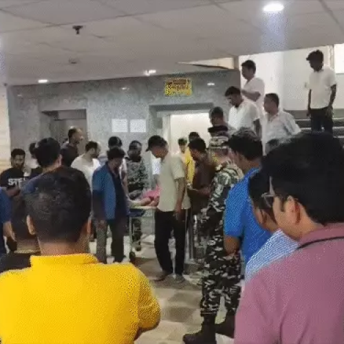 पलामू में नक्सलियों से मुठभेड़, दो पुलिसकर्मी शहीद, एक जवान गंभीर रूप से घायल; राज्यपाल-सीएम ने जताया शोक