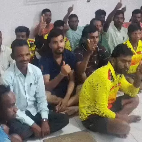 Jharkhand Workers Return Home : ट्यूनिशिया में फंसे झारखंड के मजदूर अब लौटेंगे घर, सभी को मिला वेतन और वापसी का टिकट
