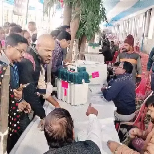 Ghatsila By-Election: कल 300 बूथों पर मतदान, 2.56 लाख मतदाता करेंगे मतदान