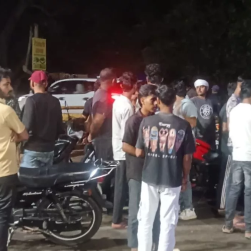 रांची के धुर्वा में 50 राउंड फायरिंग, वाहनों में तोड़-फोड़; एक युवक घायल