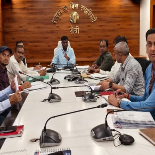 रांची के प्रमुख मंदिरों के विकास कार्यों में तेजी लाने के निर्देश, गुणवत्ता से समझौता नहीं: डीसी