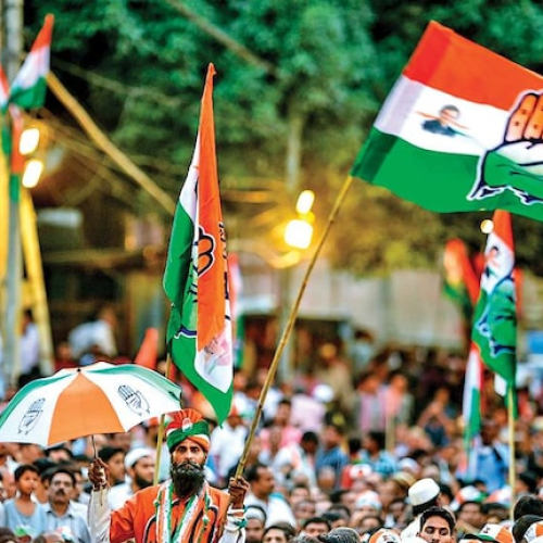 Jharkhand Congress: झारखंड कांग्रेस में विधायकों और पुराने नेताओं पर भरोसा, संगठन सुदृढ़ीकरण की कोशिश में उठे सवाल