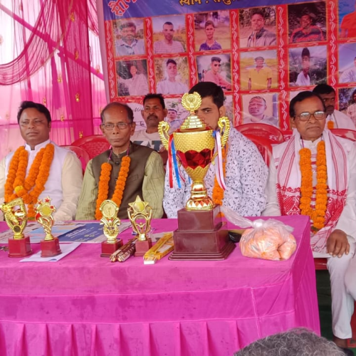 स्व. देवा कुजूर स्मारक फुटबॉल टूर्नामेंट का फाइनल संपन्न, मुख्य अतिथि रहे विधायक रामसूर्या मुंडा
